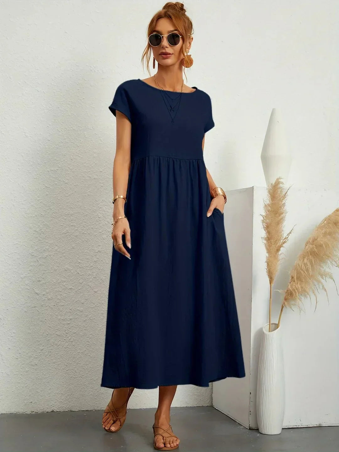 Gabrielle™ — Flytande midi-klänning tidlös elegans