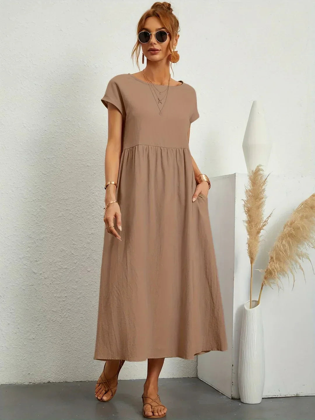 Gabrielle™ — Flytande midi-klänning tidlös elegans