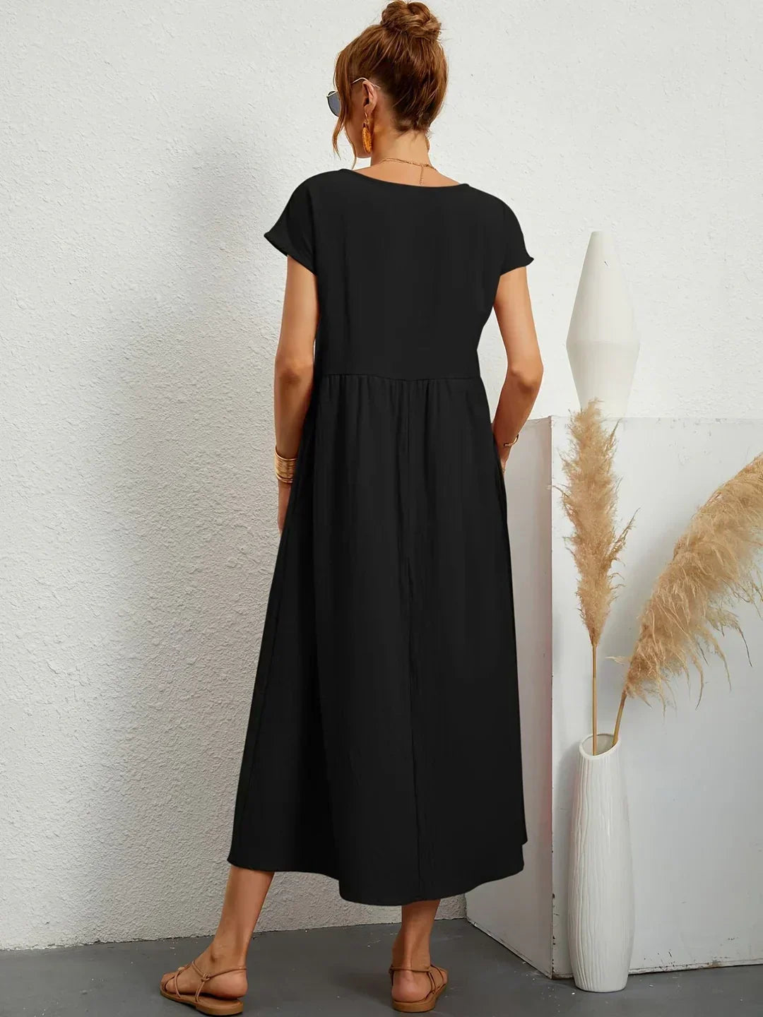 Gabrielle™ — Flytande midi-klänning tidlös elegans